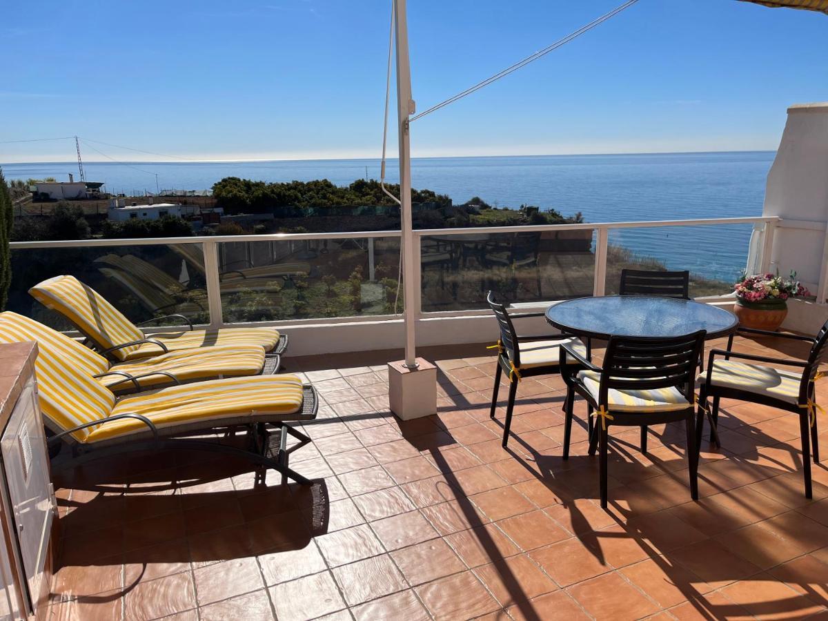 Delightful Burriana House With Magnificent Beach & Sea Views. Nerja Bagian luar foto