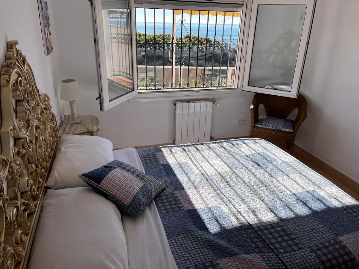 Delightful Burriana House With Magnificent Beach & Sea Views. Nerja Bagian luar foto