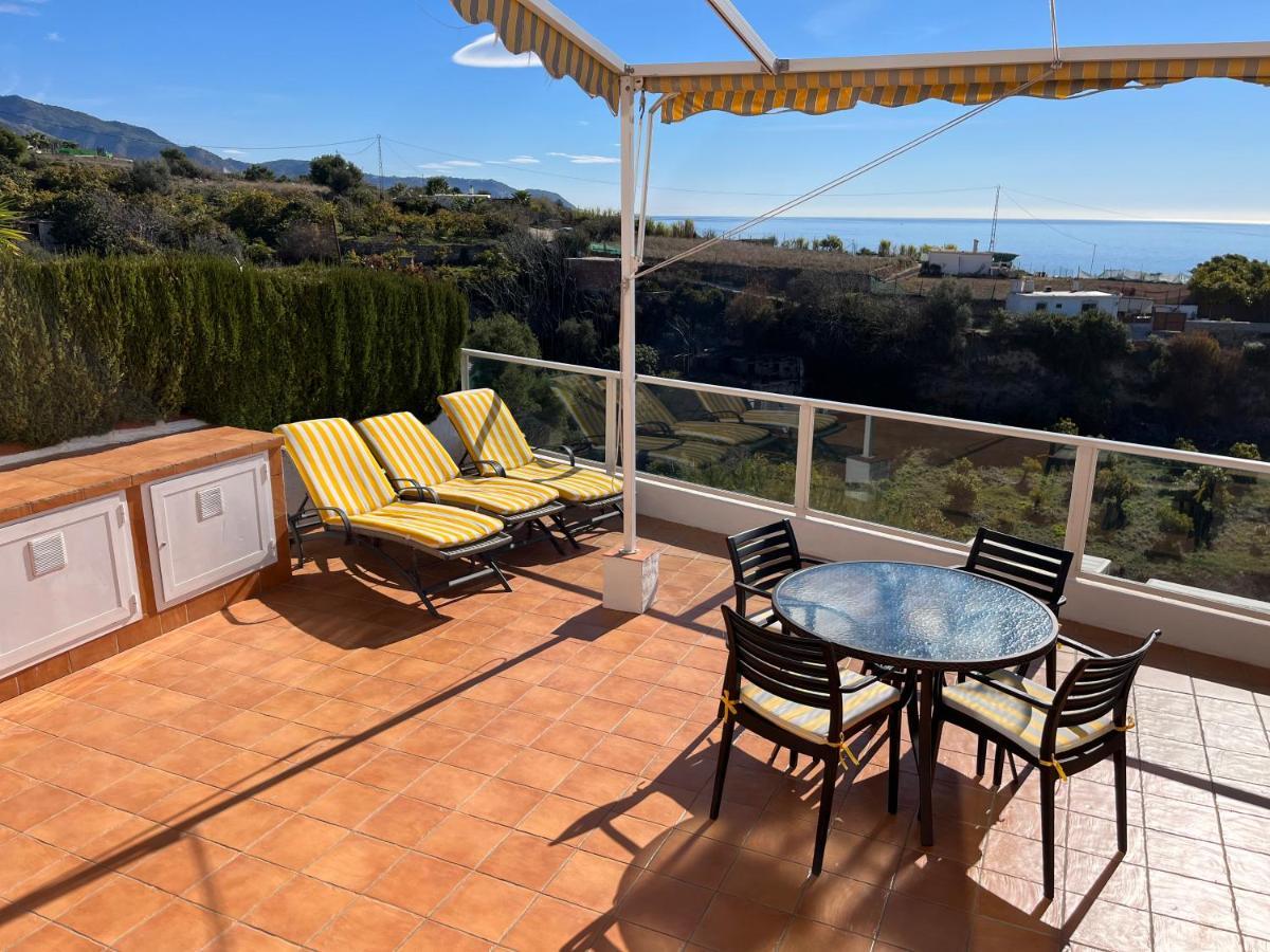 Delightful Burriana House With Magnificent Beach & Sea Views. Nerja Bagian luar foto